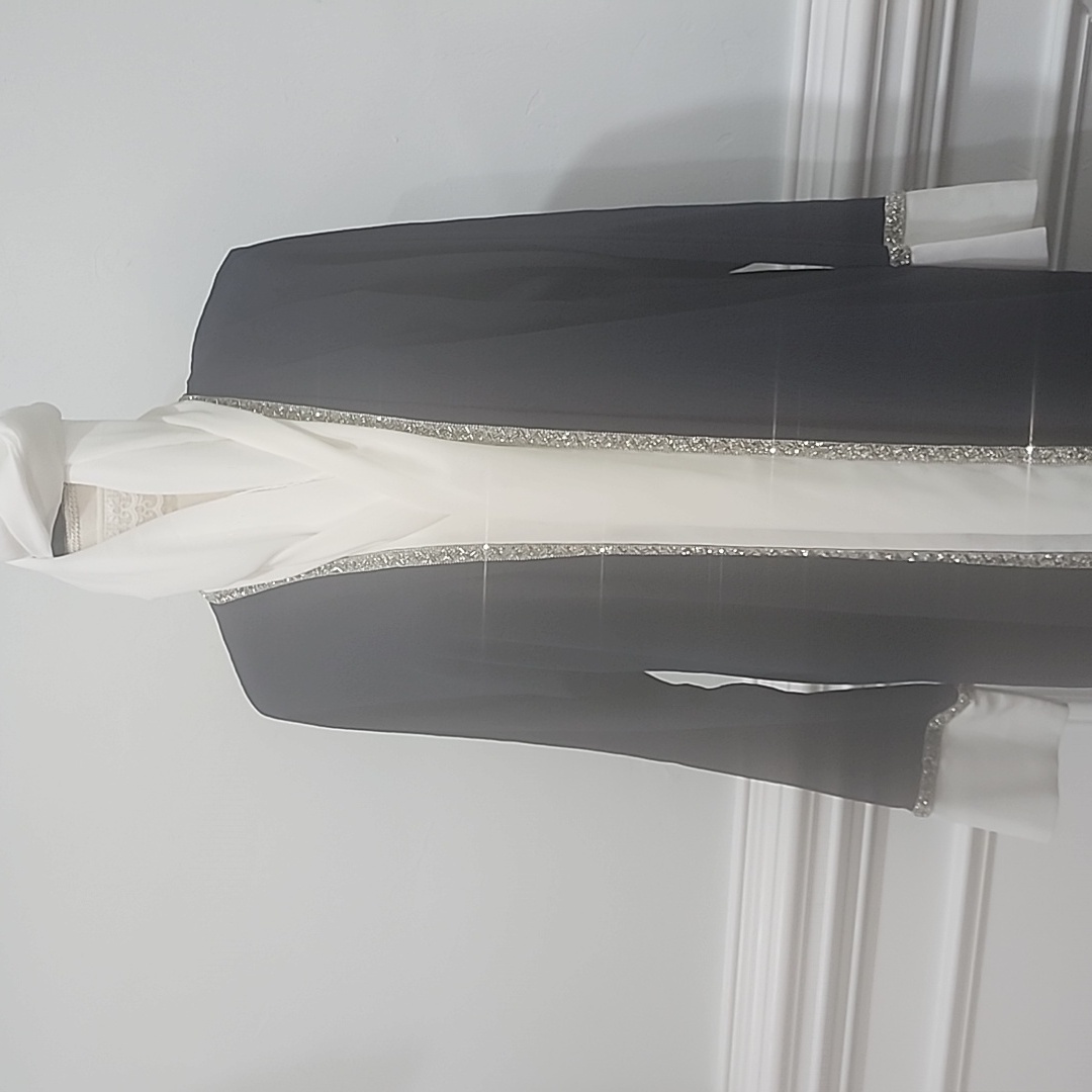 Category  Abayas